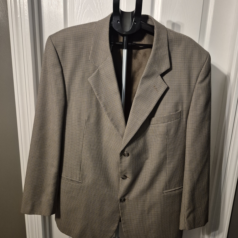 Stylish J Riggings Houndstooth Sports Jacket – Perfect for Any Occasion!
